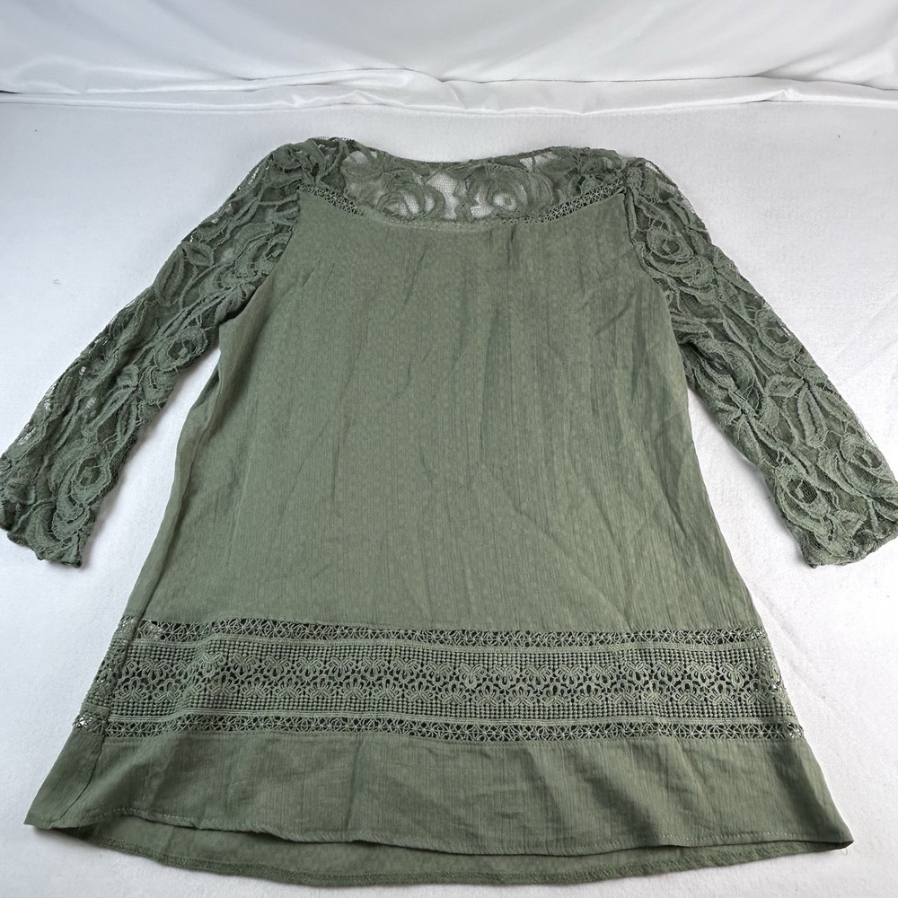 Anthropologie Monoreno Blouse Green Medium Fairy Embroidered Lace Bohemian Tunic